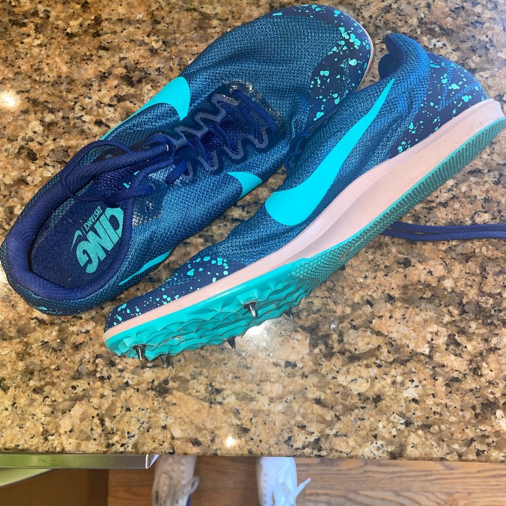 Mens track/ running spikes NIKE with bag and screw